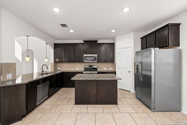 8015 Cimarron Ranch, San Antonio, TX 78254