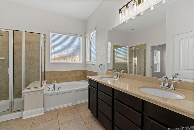 8015 Cimarron Ranch, San Antonio, TX 78254