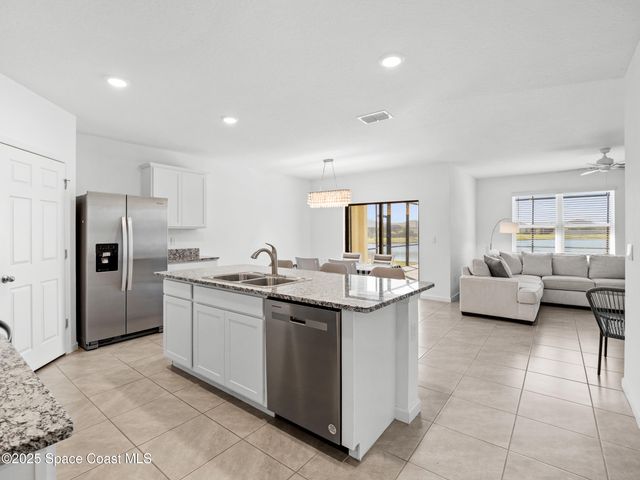 5678 Waterfall Place, Grant, FL 32949