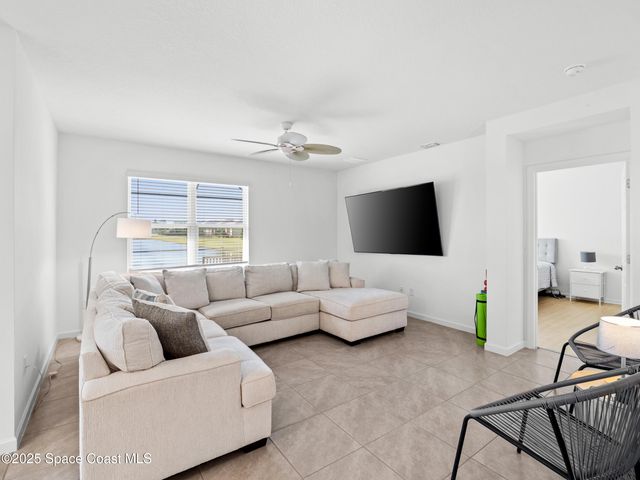 5678 Waterfall Place, Grant, FL 32949