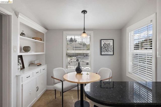 2201 Lasalle ST, Martinez, CA 94553