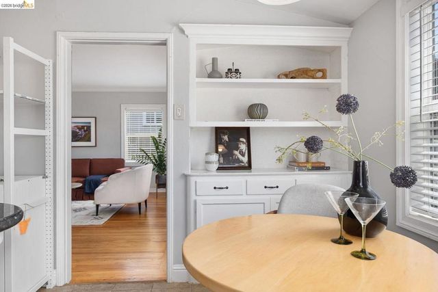 2201 Lasalle ST, Martinez, CA 94553