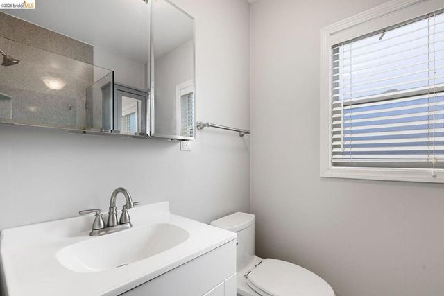 2201 Lasalle ST, Martinez, CA 94553