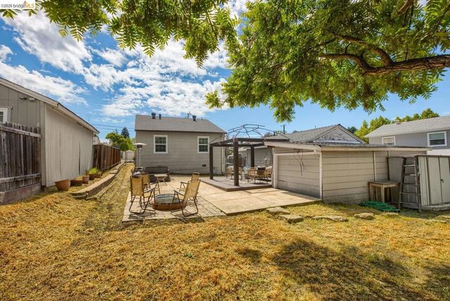 2201 Lasalle ST, Martinez, CA 94553