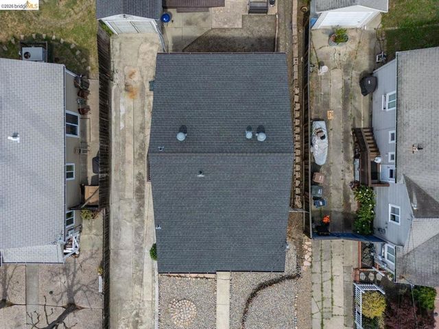 2201 Lasalle ST, Martinez, CA 94553