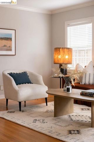 2201 Lasalle ST, Martinez, CA 94553