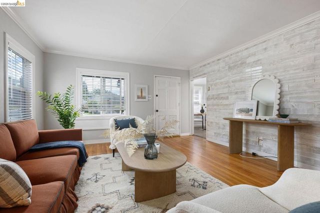 2201 Lasalle ST, Martinez, CA 94553