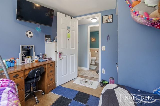 1104 S Drent Road, Muskegon, MI 49442