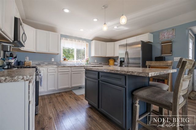 1104 S Drent Road, Muskegon, MI 49442