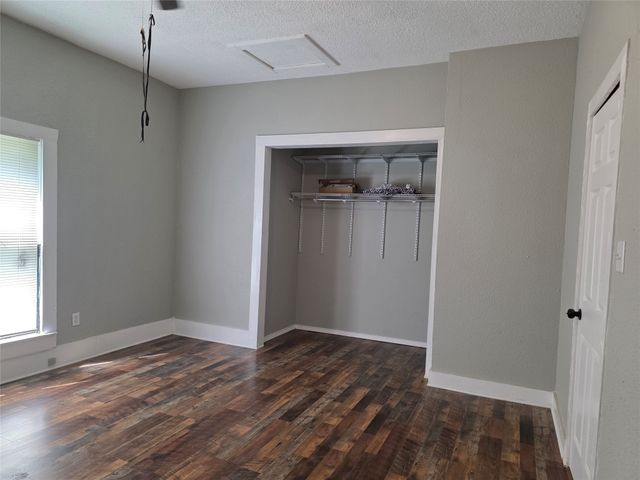 405 W Graham Street, Godley, TX 76044