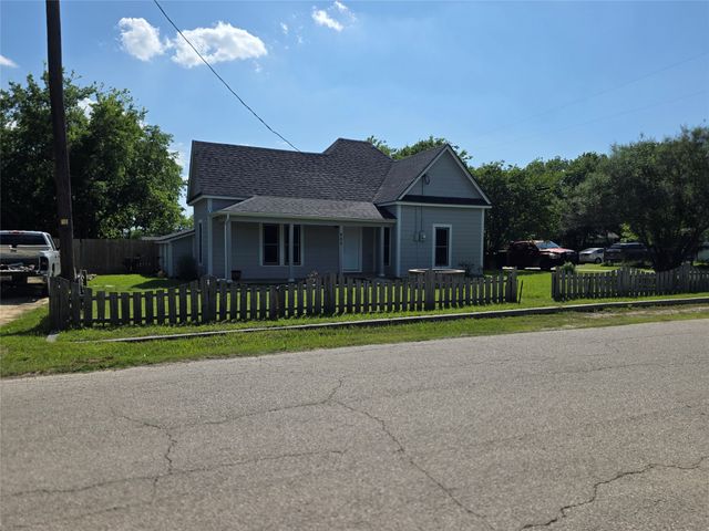 405 W Graham Street, Godley, TX 76044
