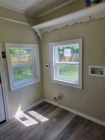 405 W Graham Street, Godley, TX 76044