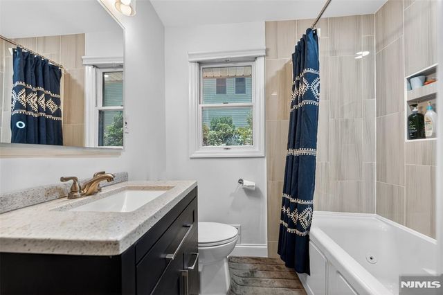 447 Van Dyke Street, Ridgewood, NJ 07450