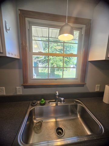 100 Shady View Dr, Hendersonville, TN 37075