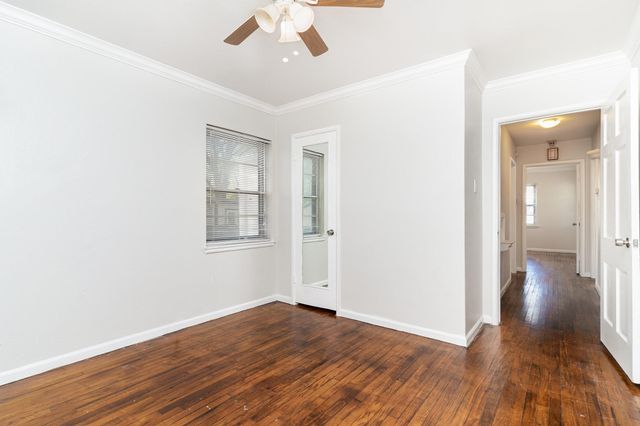 910 Reverchon Drive, Dallas, TX 75211