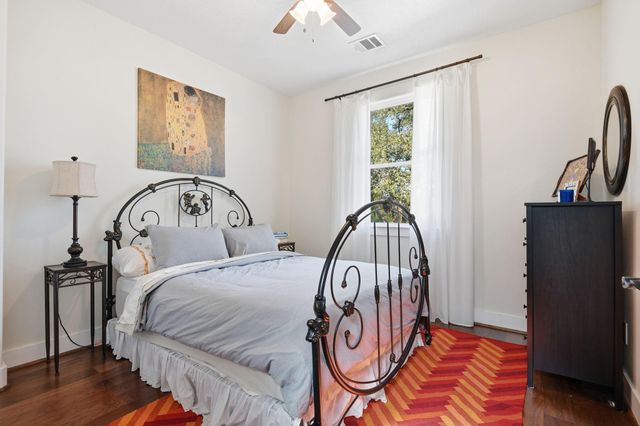 410 Peach Street, Tomball, TX 77375