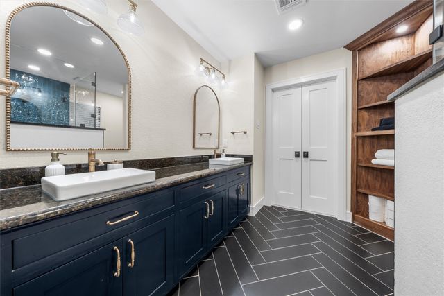 3241 Village Park Drive, Waco, TX 76708