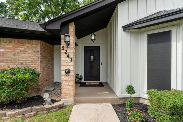3241 Village Park Drive, Waco, TX 76708