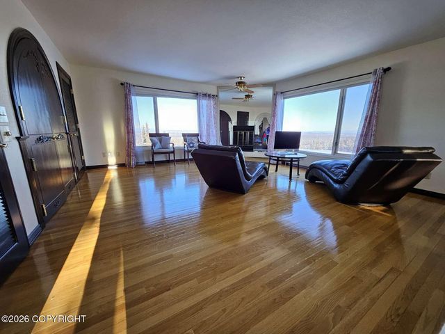 10501 Treeline Court, Anchorage, AK 99507
