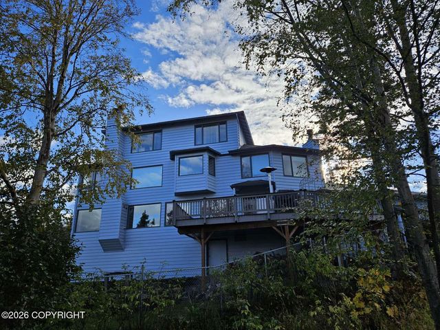 10501 Treeline Court, Anchorage, AK 99507