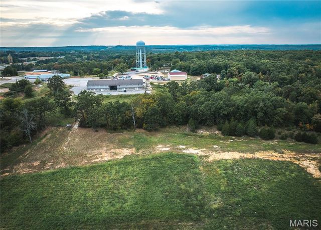 198 Firehouse Drive, Waynesville, MO 65583