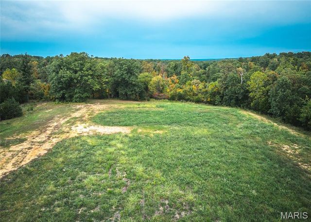 198 Firehouse Drive, Waynesville, MO 65583