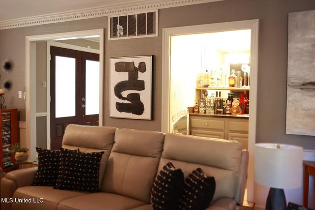 8870 Collinswood Drive, Olive Branch, MS 38654