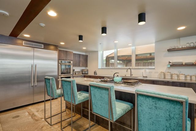 1290 Snelling Avenue N, Saint Paul, MN 55108