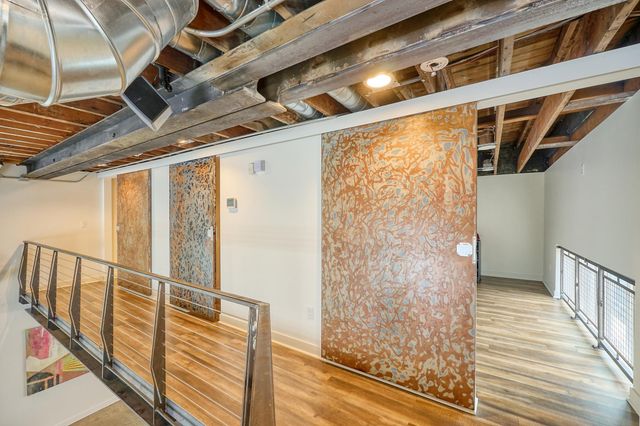 1290 Snelling Avenue N, Saint Paul, MN 55108