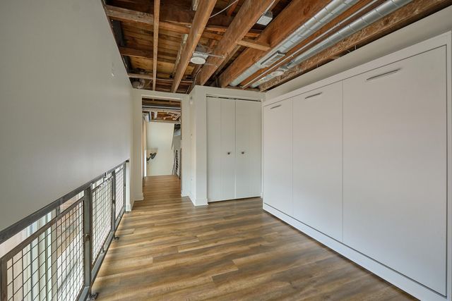 1290 Snelling Avenue N, Saint Paul, MN 55108