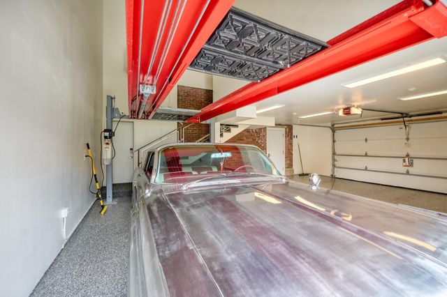 1290 Snelling Avenue N, Saint Paul, MN 55108