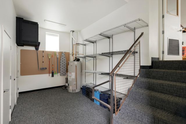 1290 Snelling Avenue N, Saint Paul, MN 55108