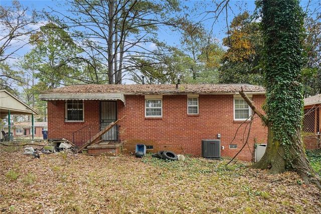 818 Bonneville NW Terrace, Atlanta, GA 30331