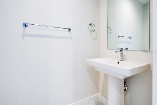 275 1ST AVENUE S 3808, St Petersburg, FL 33701