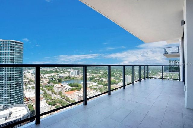 275 1ST AVENUE S 3808, St Petersburg, FL 33701
