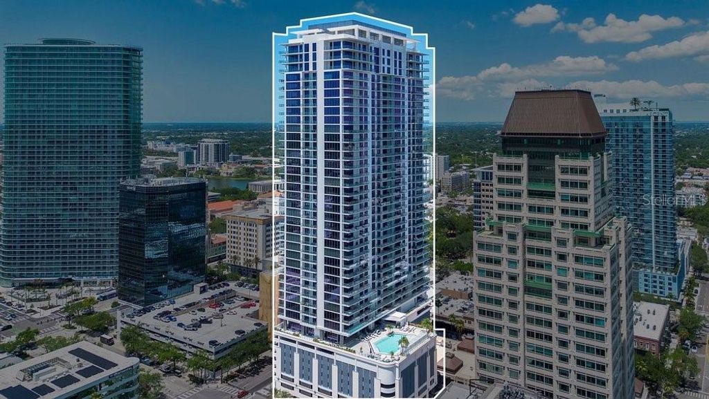 275 1ST AVENUE S 3808, St Petersburg, FL 33701