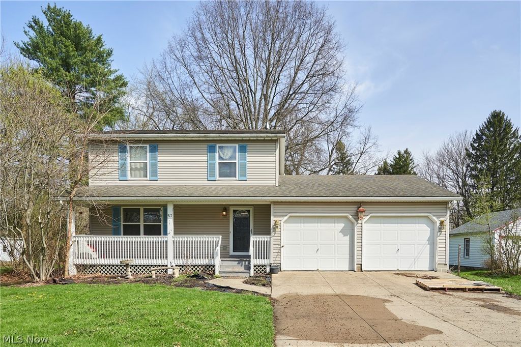 917 Proehl Drive, Barberton, OH 44203