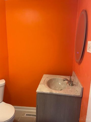 2617 Hackberry Street, Cincinnati, OH 45206