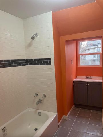 2617 Hackberry Street, Cincinnati, OH 45206