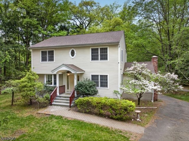 157 Grove St, Ramsey Boro, NJ 07446