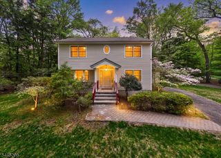 157 Grove St, Ramsey Boro, NJ 07446