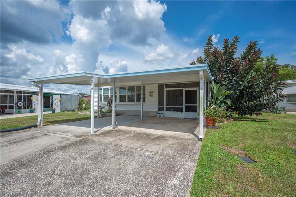 1610 REYNOLDS ROAD 214, Lakeland, FL 33801