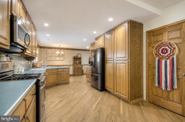540 ELWOOD AVE, Pitman, NJ 08071