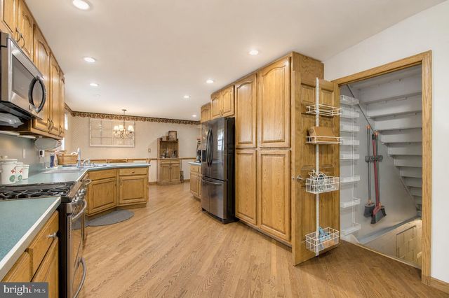 540 ELWOOD AVE, Pitman, NJ 08071