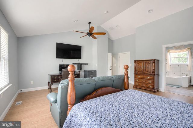 540 ELWOOD AVE, Pitman, NJ 08071