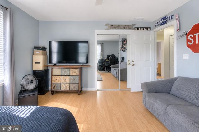 540 ELWOOD AVE, Pitman, NJ 08071