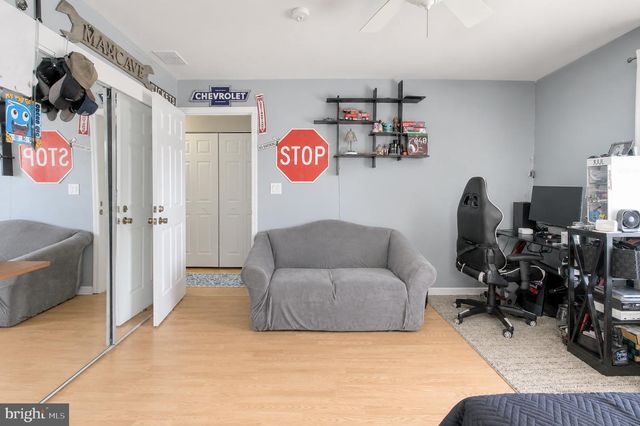 540 ELWOOD AVE, Pitman, NJ 08071