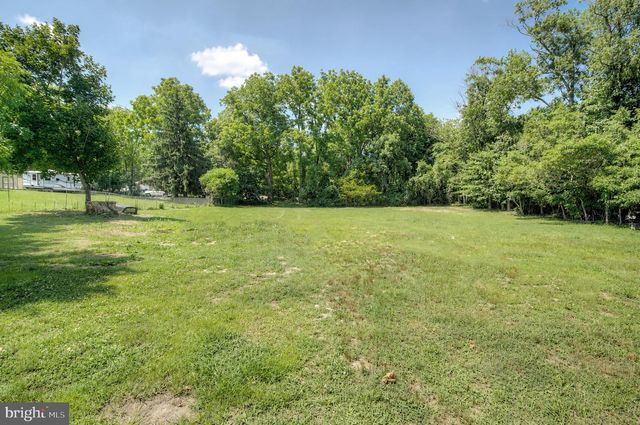 540 ELWOOD AVE, Pitman, NJ 08071