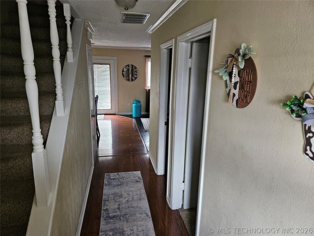 11901 E 27th Street, Tulsa, OK 74129