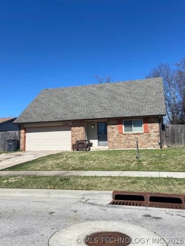 11901 E 27th Street, Tulsa, OK 74129